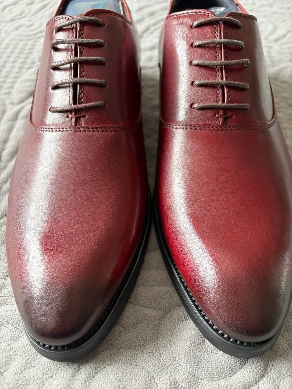 Men's Burgundy Leather Derby Shoes — Classic Lace-Up Dress Oxfords
